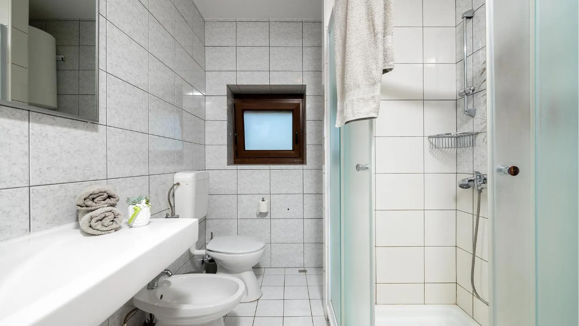 Gorgeous Apartment In Pula With Kitchen Muntić Kroatien